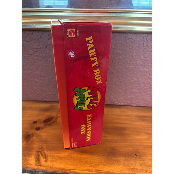 Apples to Apples Party Box Expansion One Game Cards ~ Used - Picture 4 of 5